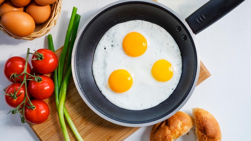 3 Eggs Calories: How Many Calories Are in Three Eggs?