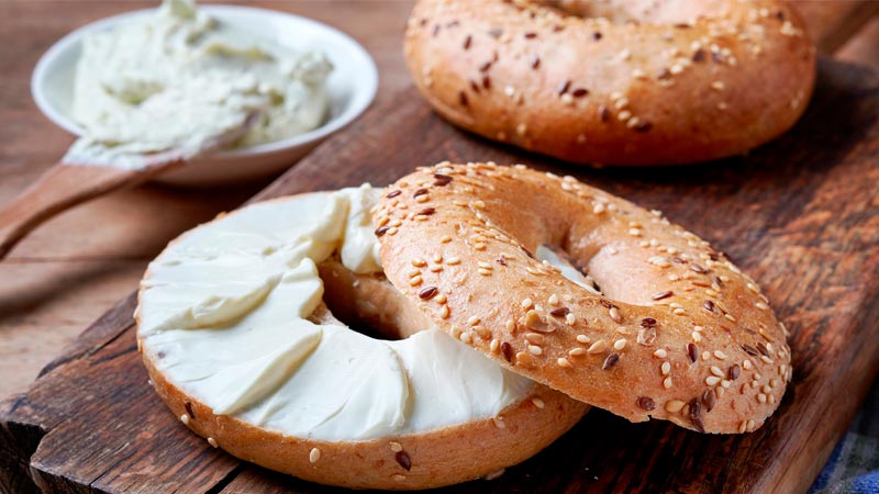 Bagel with Cream Cheese Calories