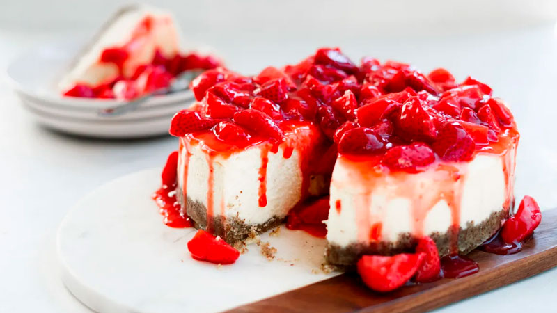 Keto Strawberry Cheesecake