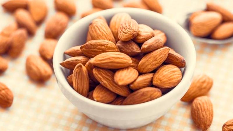 Nuts and Seeds that Burn Abdominal Fat